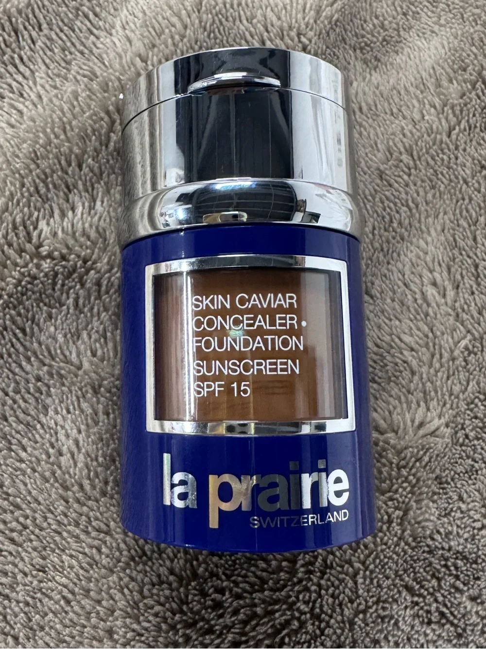 la prairie Skin Caviar Concealer Foundation SPF 15 — nutmeg n-70